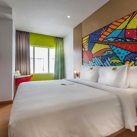 Maxonehotels At Resort Μακασάρ Εξωτερικό φωτογραφία